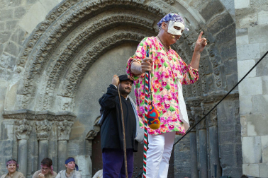 Paloteado del Casco Antiguo de Tudela durante las fiestas de San Pedro 2023