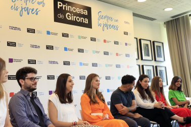 Leonor y Sofía, en el acto organizado por la Fundación Princesa de Girona