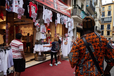 Fotos del ambiente en Pamplona el 5 de julio./