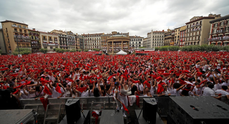 Chupinazo San Fermín 2023 en la Plaza del Castillo