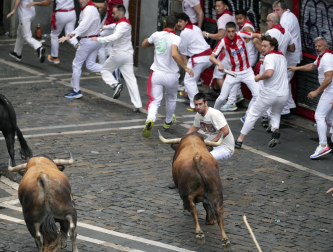 Primer encierro de San Fermín en el tramo de Casa Seminario