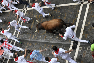 Primer encierro de San Fermín en el tramo de Estafeta