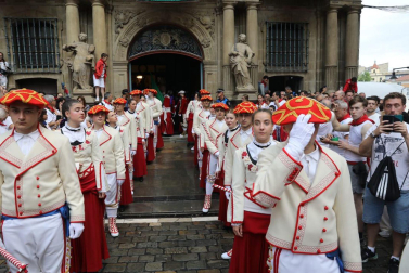 Imágenes de la procesión de San Fermín 2023