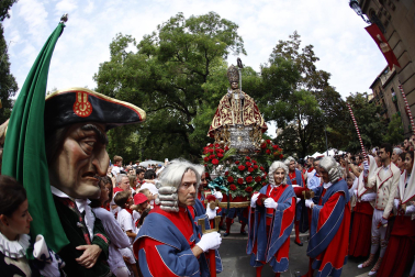 Imágenes de la procesión de San Fermín 2023