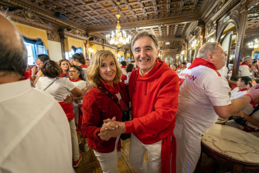 Imágenes del Baile de la Alpargata el 7 de julio