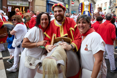 Foto de la comparsa de gigantes y cabezudos de San Fermín este viernes 7 de julio de 2023./
