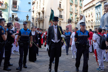 Foto de la comparsa de gigantes y cabezudos de San Fermín este viernes 7 de julio de 2023./