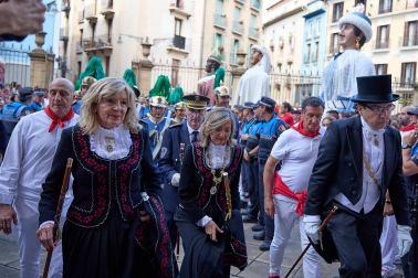 Foto de la comparsa de gigantes y cabezudos de San Fermín este viernes 7 de julio de 2023./