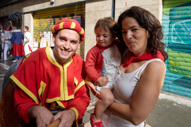 Foto de la comparsa de gigantes y cabezudos de San Fermín este viernes 7 de julio de 2023./
