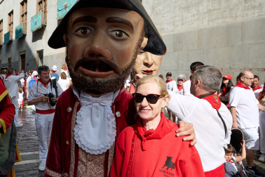 Foto de la comparsa de gigantes y cabezudos de San Fermín este viernes 7 de julio de 2023./