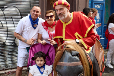 Foto de la comparsa de gigantes y cabezudos de San Fermín este viernes 7 de julio de 2023./