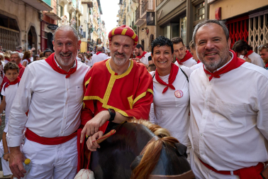 Foto de la comparsa de gigantes y cabezudos de San Fermín este viernes 7 de julio de 2023./