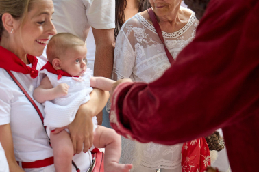 Foto de la comparsa de gigantes y cabezudos de San Fermín este viernes 7 de julio de 2023./