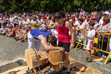 Fotos de la primera jornada de Herri Kirolak de los Sanfermines 2023.