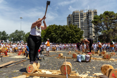 Fotos de la primera jornada de Herri Kirolak de los Sanfermines 2023.