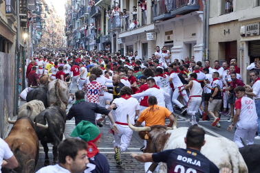 Curva de Mercaderes, cuarto encierro.