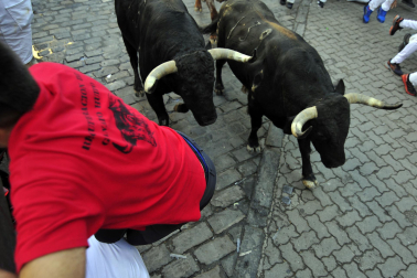 Imágenes del cuarto encierro de San Fermín 2023.