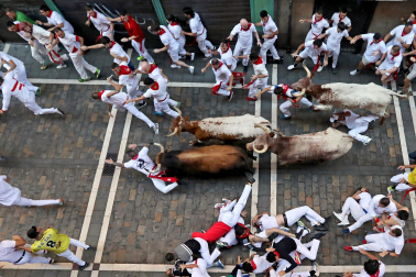Imágenes del cuarto encierro de San Fermín 2023.|