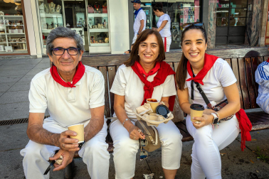 Después de ver el encierro y las vaquillas en la plaza de toros toca reponer fuerzas.