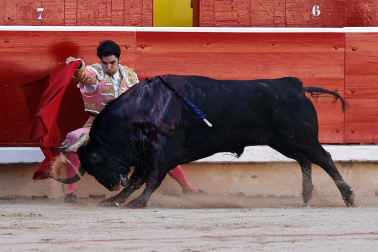 Fotos de la sexta corrida de la Feria del Toro San Fermín 2023./