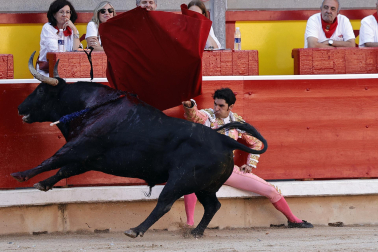 Fotos de la sexta corrida de la Feria del Toro San Fermín 2023./