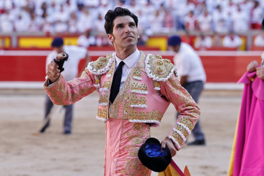 Fotos de la sexta corrida de la Feria del Toro San Fermín 2023./