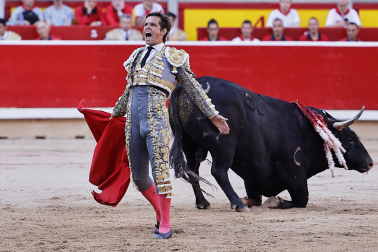 Fotos de la sexta corrida de la Feria del Toro San Fermín 2023./