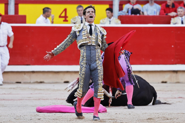 Fotos de la sexta corrida de la Feria del Toro San Fermín 2023./