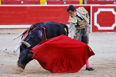 Fotos de la sexta corrida de la Feria del Toro San Fermín 2023./