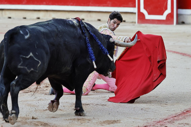Fotos de la sexta corrida de la Feria del Toro San Fermín 2023./