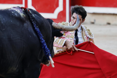 Fotos de la sexta corrida de la Feria del Toro San Fermín 2023./