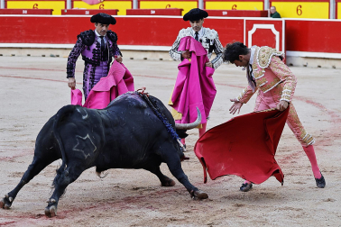 Fotos de la sexta corrida de la Feria del Toro San Fermín 2023./