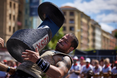 Fotos de la jornada de herri kirol este 13 de julio de los Sanfermines de 2023.
