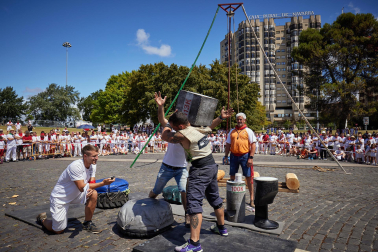 Fotos de la jornada de herri kirol este 13 de julio de los Sanfermines de 2023.