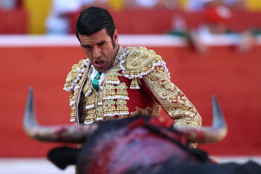 EMILIO DE JUSTO, en la séptima corrida de la Feria del Toro de San Fermín 2023./