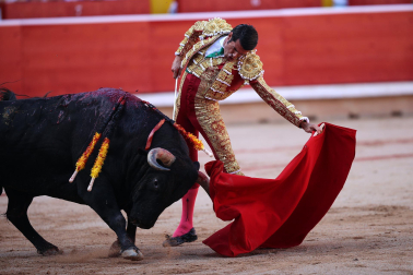 EMILIO DE JUSTO, en la séptima corrida de la Feria del Toro de San Fermín 2023./