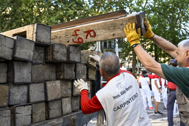 Retirada del vallado tras el último encierro de San Fermín