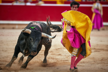 Fotos de la octava y última corrida de la Feria de San Fermín./