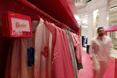 Fotos del estreno de la película 'Barbie' en Madrid.