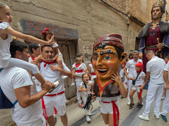 Fotos del inicio de las fiestas en Viana.