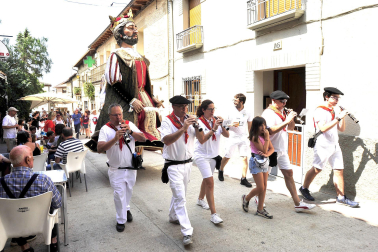 ALBERTO GALDONA  

Galería de fotos de la XXI Edición de la Vaca Brava de Larraga