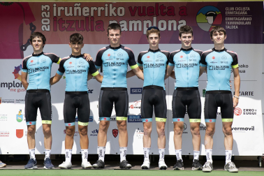Presentación de equipos participantes en la Vuelta a Pamplona