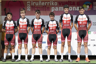 Presentación de equipos participantes en la Vuelta a Pamplona