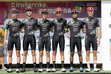 Presentación de equipos participantes en la Vuelta a Pamplona
