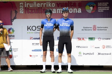 Presentación de equipos participantes en la Vuelta a Pamplona