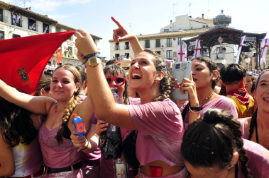 Imágenes del cohete de las fiestas de Tudela 2023