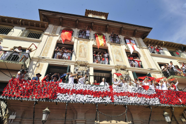 Imágenes del cohete de las fiestas de Tudela 2023