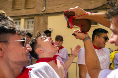 Fotos de las fiestas del cohete de Tudela./ Blanca Aldanondo