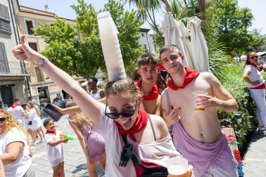 Fotos de las fiestas del cohete de Tudela./ Blanca Aldanondo