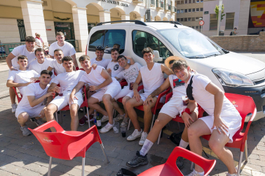 Fotos de las fiestas del cohete de Tudela./ Blanca Aldanondo
